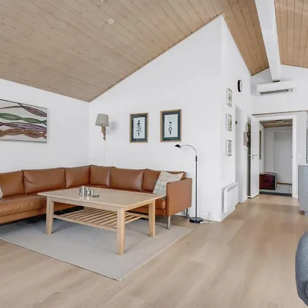 Feriehus Albina - 844m From The Sea By Interhome