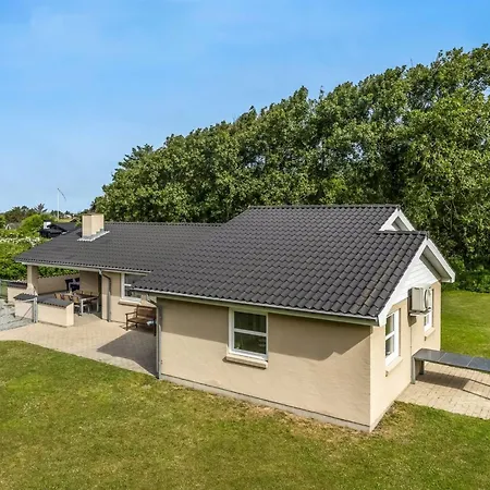 Feriehus Albina - 844m From The Sea By Interhome Hjørring